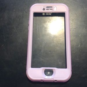 iPhone 7/8 life proof case.